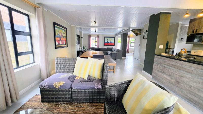 3 Bedroom Property for Sale in Kleinkrantz Western Cape